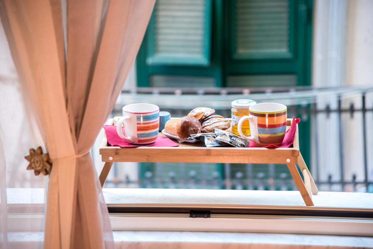 Guest Art Napoli Bed & Breakfast Екстериор снимка
